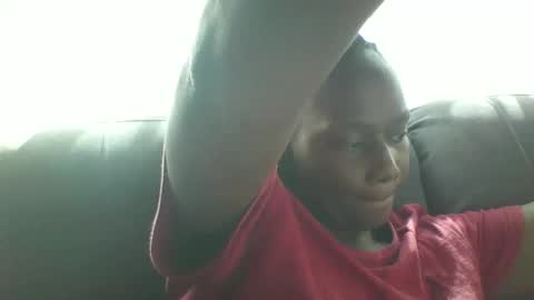 Snapshot of pretty_beib chatting on 7, 10, 2025 Karol online show from 7, 10, 2025