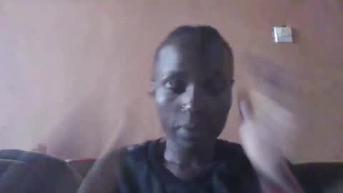 pretty_betty_ online show from 8, 2, 2025