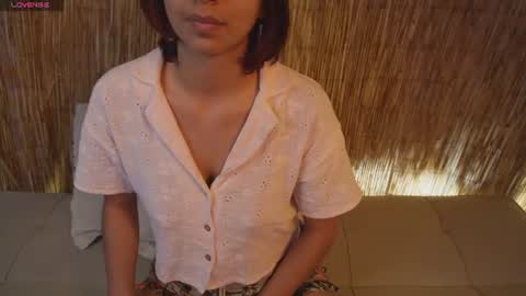 pretty_goddess online show from 10, 6, 2026