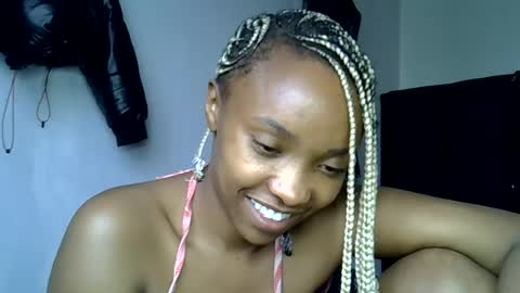pretty jazminee online show from 28, 7, 2026