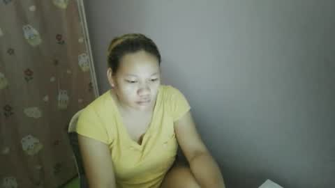 Snapshot of pretty_lyn08 chatting on 28, 4, 2026 pretty_lyn08 online show from 28, 4, 2026