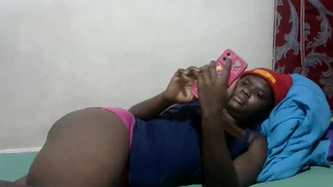 Snapshot of pretty_melan chatting on 3, 3, 2026 pretty_melan online show from 3, 3, 2026