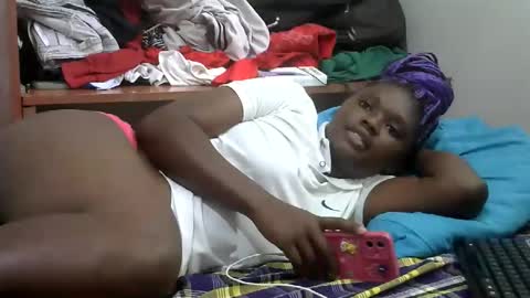 pretty_melan online show from 28, 4, 2026