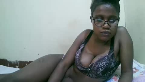 pretty_mellan online show from 27, 1, 2025