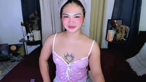 Snapshot of pretty_percy chatting on 14, 5, 2026 hi im percy online show from 14, 5, 2026