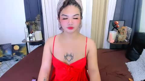 Snapshot of pretty_percy chatting on 19, 5, 2026 hi im percy online show from 19, 5, 2026