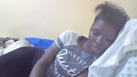 pretty_petite_ebony online show from 10, 1, 2025