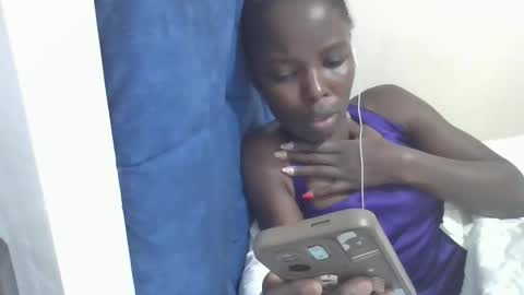 pretty_petite_ebony online show from 21, 4, 2026