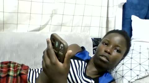 Snapshot of pretty_petite_ebony chatting on 11, 6, 2026 pretty_petite_ebony online show from 11, 6, 2026