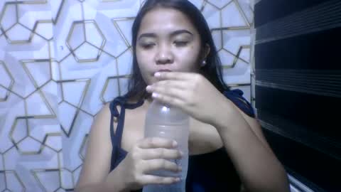 Snapshot of pretty_pharsa chatting on 17, 6, 2026 pretty_pharsa online show from 17, 6, 2026