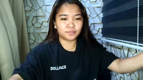pretty_pharsa online show from 3, 8, 2026