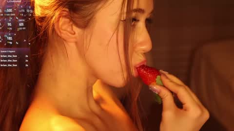 Elina online show from 25, 1, 2025