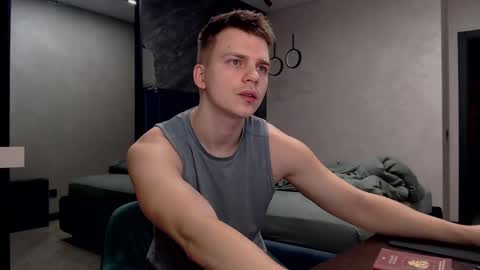 Justin online show from 8, 3, 2025