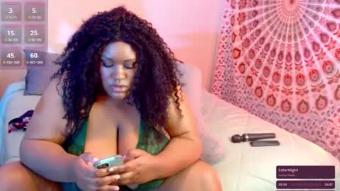 Miss Pretty online show from 5, 2, 2025