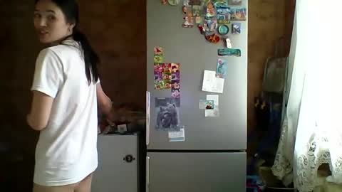 Snapshot of prettybella_7 chatting on 8, 6, 2026 Bella online show from 8, 6, 2026