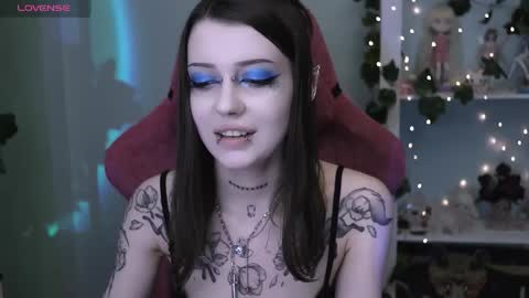 Violet online show from 7, 3, 2026