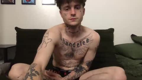 pretty boy online show from 15, 10, 2025