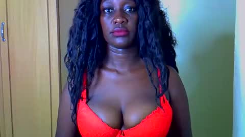 prettycandy0 online show from 27, 4, 2026