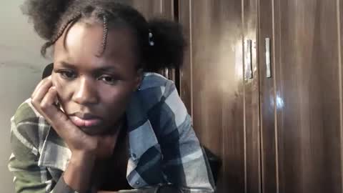 Vee online show from 26, 11, 2025