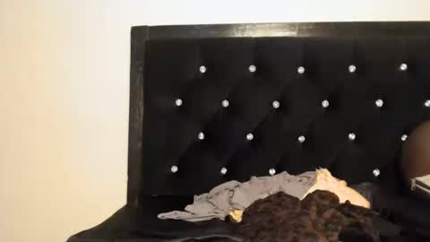 Vee online show from 28, 11, 2025