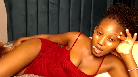 Snapshot of prettygoddess1 chatting on 4, 11, 2025 Mary online show from 4, 11, 2025