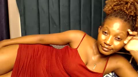 Snapshot of prettygoddess1 chatting on 29, 11, 2025 Mary online show from 29, 11, 2025