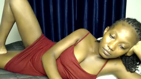 Snapshot of prettygoddess1 chatting on 19, 12, 2025 Mary online show from 19, 12, 2025