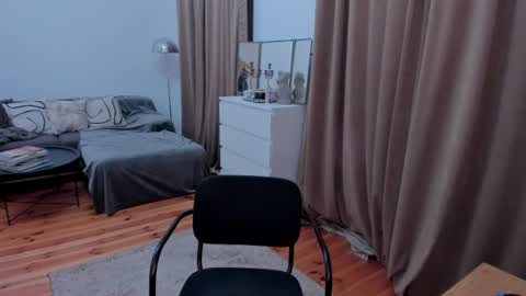 Snapshot of prettyk1ller chatting on 8, 6, 2026 Eva online show from 8, 6, 2026