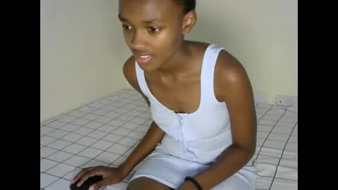 Snapshot of prettyquiny254 chatting on 27, 9, 2025 prettyquiny254 online show from 27, 9, 2025