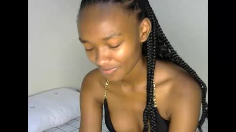 Snapshot of prettyquiny254 chatting on 3, 10, 2025 prettyquiny254 online show from 3, 10, 2025
