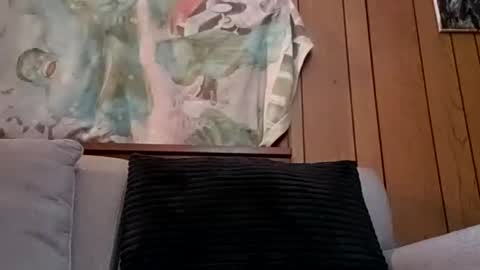 prettysolidd7 online show from 12, 2, 2025