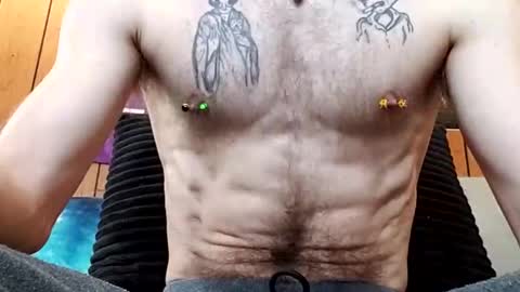 prettysolidd7 online show from 19, 2, 2025