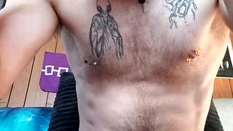 prettysolidd7 online show from 22, 2, 2025