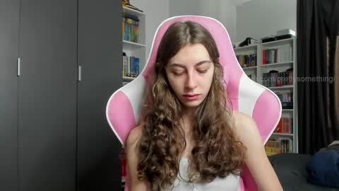 Sophie  next stream will be at Monday  i will wait you guys  online show from 2, 4, 2026