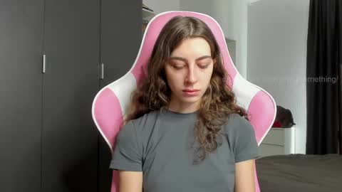 Sophie  next stream will be at Monday  i will wait you guys  online show from 27, 4, 2026