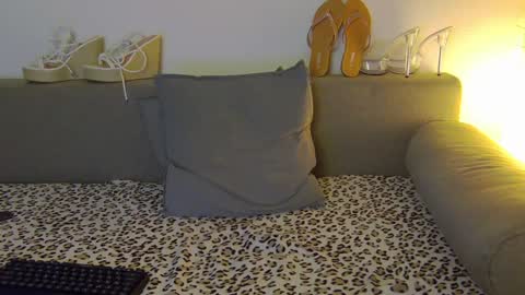 prettyvanessa online show from 6, 1, 2025