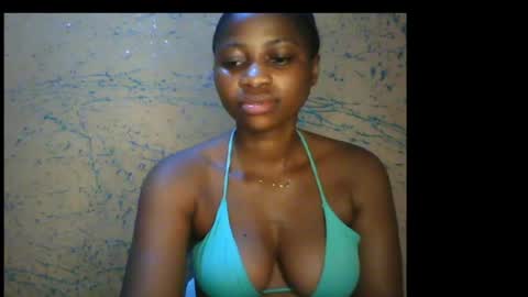 prettyxxpac online show from 25, 4, 2026