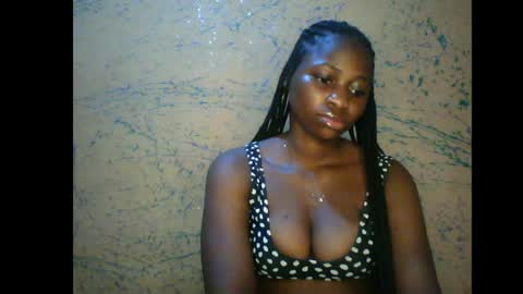prettyxxpac online show from 11, 6, 2026