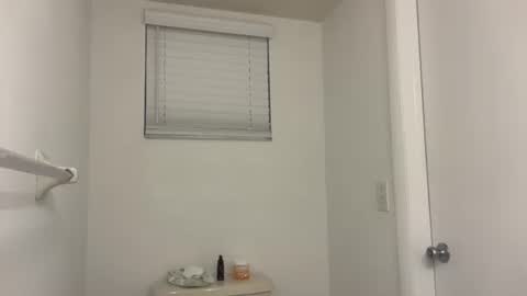 Snapshot of prettyyykittyyy22 chatting on 17, 9, 2025 prettyyykittyyy22 online show from 17, 9, 2025