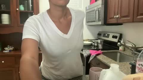 Snapshot of prettyyykittyyy22 chatting on 8, 3, 2026 prettyyykittyyy22 online show from 8, 3, 2026