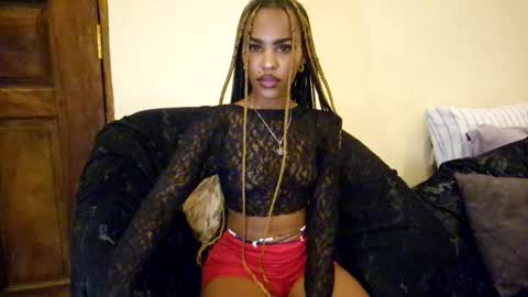 Snapshot of priceless_sexy chatting on 28, 2, 2026 priceless_sexy online show from 28, 2, 2026