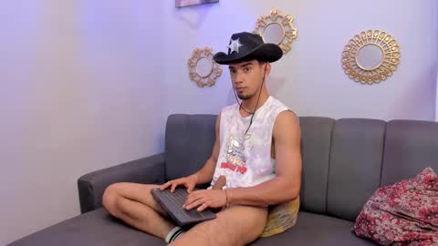 Snapshot of prince_arthur77 chatting on 12, 2, 2025 prince_arthur77 online show from 12, 2, 2025