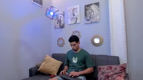 Snapshot of prince_arthur77 chatting on 13, 2, 2025 prince_arthur77 online show from 13, 2, 2025