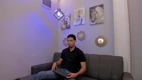 Snapshot of prince_arthur77 chatting on 26, 2, 2025 prince_arthur77 online show from 26, 2, 2025