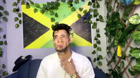 Snapshot of prince_arthur77 chatting on 7, 10, 2025 prince_arthur77 online show from 7, 10, 2025