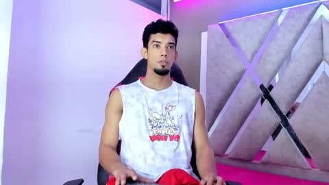 Snapshot of prince_arthur77 chatting on 1, 11, 2025 prince_arthur77 online show from 1, 11, 2025