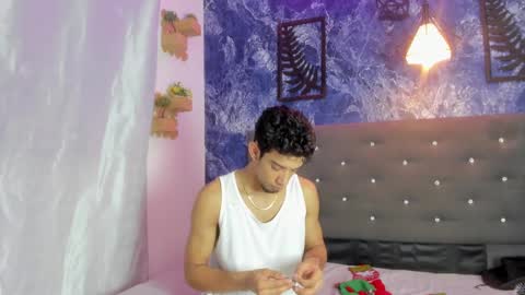 Snapshot of prince_arthur77 chatting on 9, 11, 2025 prince_arthur77 online show from 9, 11, 2025