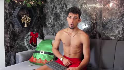 Snapshot of prince_arthur77 chatting on 11, 11, 2025 prince_arthur77 online show from 11, 11, 2025