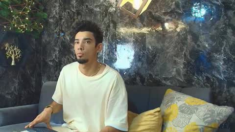 Snapshot of prince_arthur77 chatting on 18, 11, 2025 prince_arthur77 online show from 18, 11, 2025