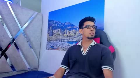 Snapshot of prince_arthur77 chatting on 4, 12, 2025 prince_arthur77 online show from 4, 12, 2025